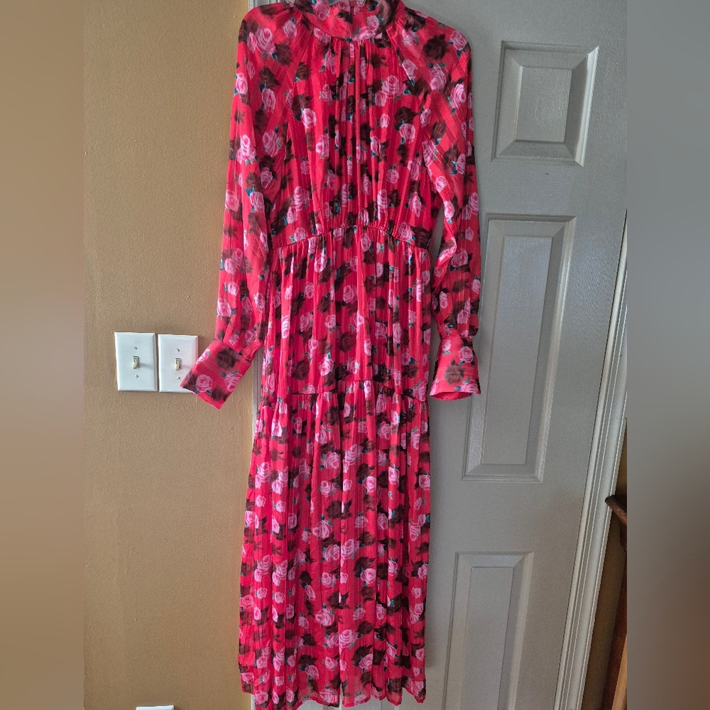 Chic Long Sleeve Floral Maxi Dress in Red